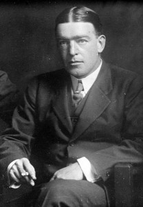 Ernest Shackleton (1874-1922).